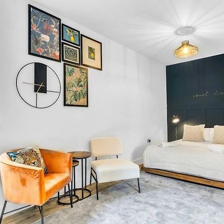 Giant Savings On Long Stays B1 Living, Enquire Now Birmingham Kültér fotó