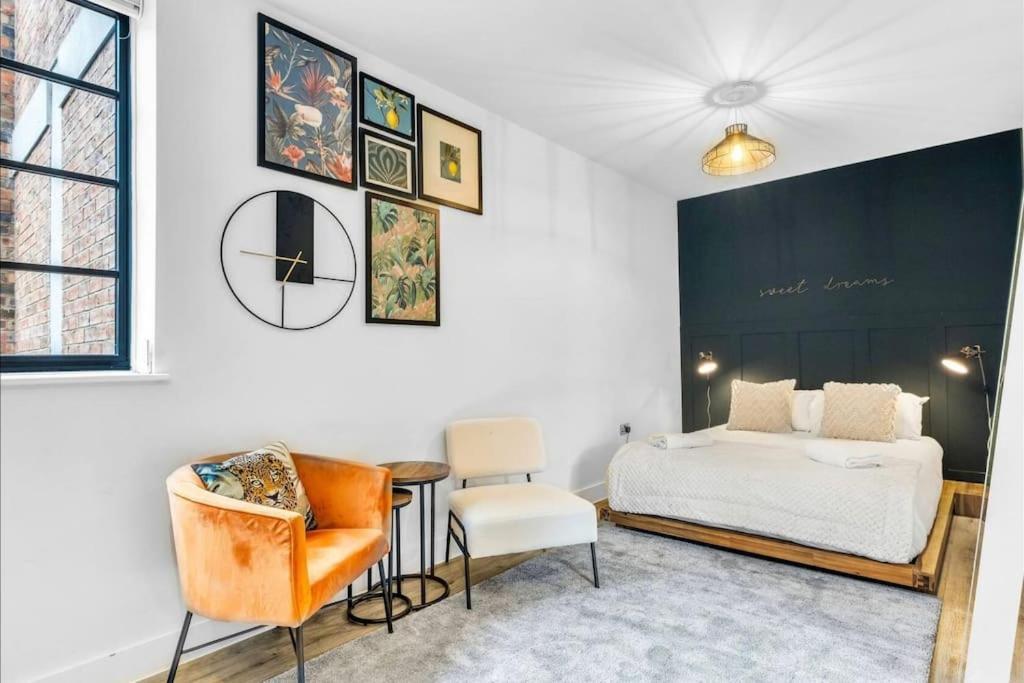 Giant Savings On Long Stays B1 Living, Enquire Now Birmingham Kültér fotó